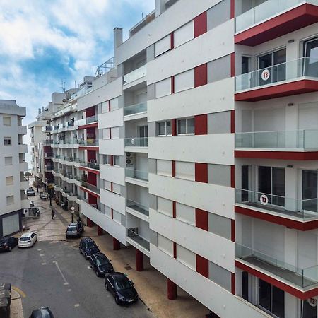 Caravelas 2-Bedroom Apartment With Pool - 50M From The Beach Armacao de Pera Ngoại thất bức ảnh