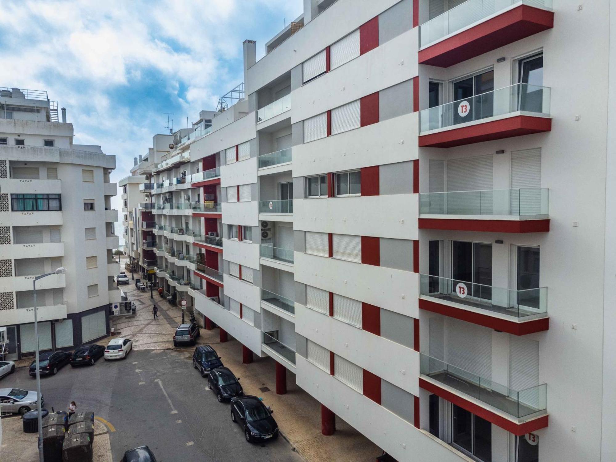 Caravelas 2-Bedroom Apartment With Pool - 50M From The Beach Armacao de Pera Ngoại thất bức ảnh