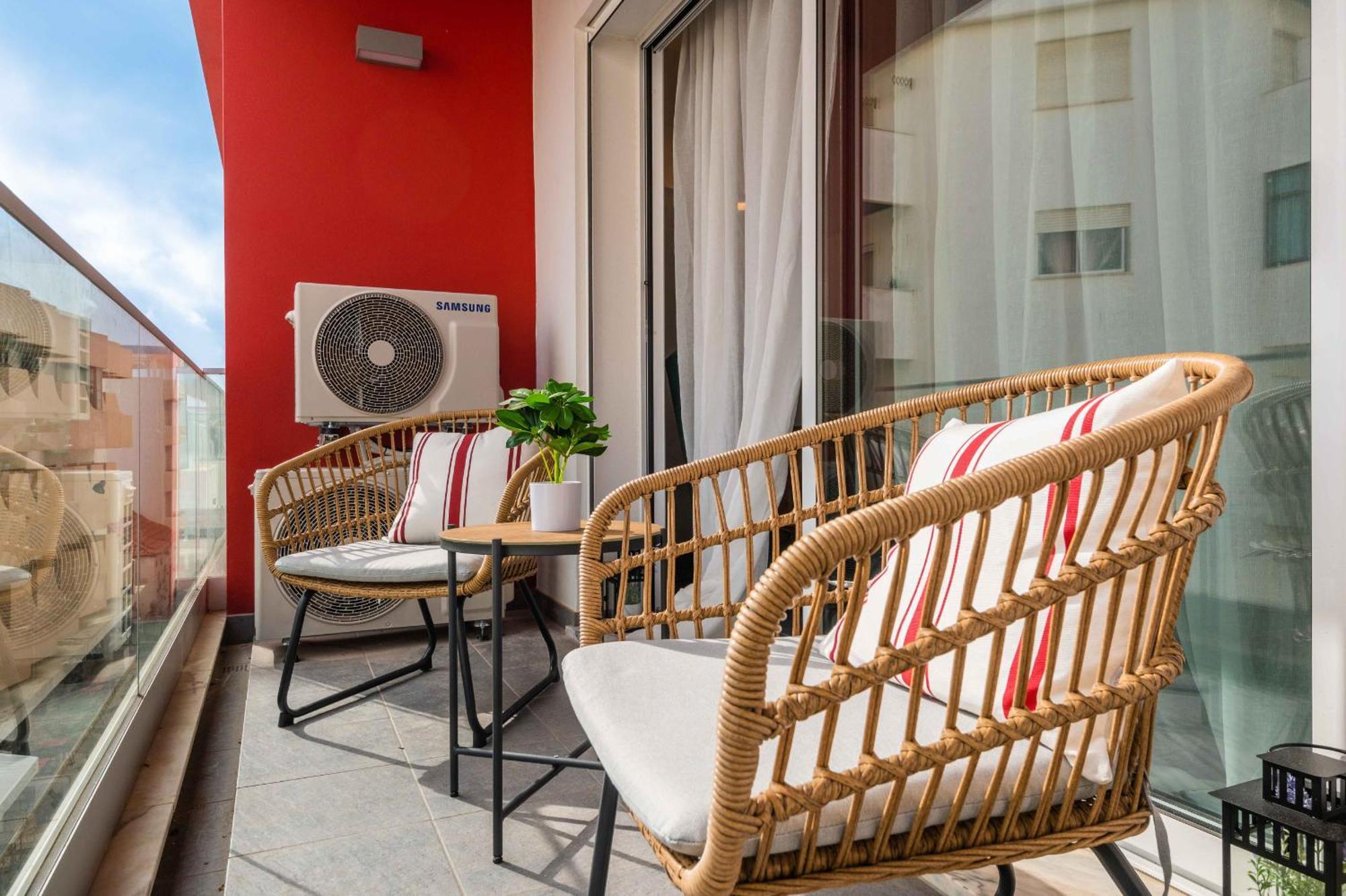 Caravelas 2-Bedroom Apartment With Pool - 50M From The Beach Armacao de Pera Ngoại thất bức ảnh