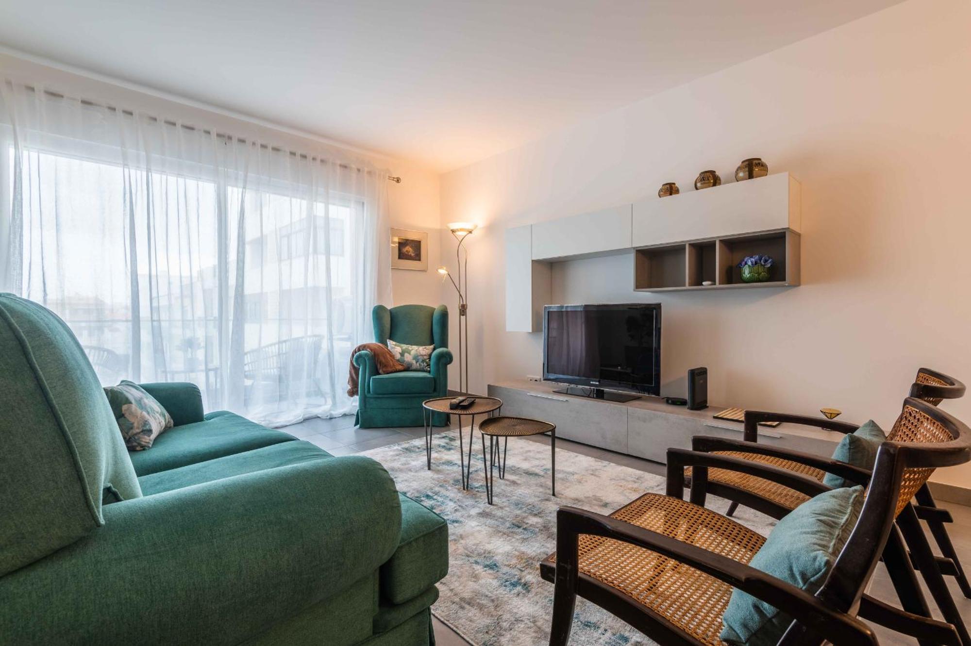 Caravelas 2-Bedroom Apartment With Pool - 50M From The Beach Armacao de Pera Ngoại thất bức ảnh